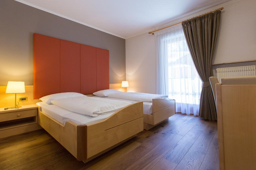 Eggentaler Hotel Cardano Bagian luar foto